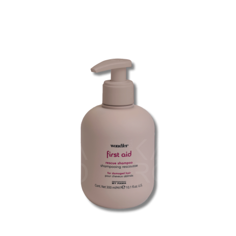 BY FAMA WONDHER First Aid szampon wzmacniający włosy zniszczone 300 ml
